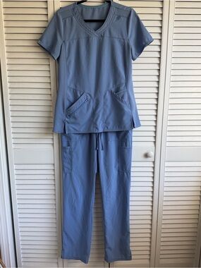 Women's V-Neck Scrub Set in Slate Blue